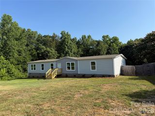 1003 Lavender Road, Grover, NC 28073