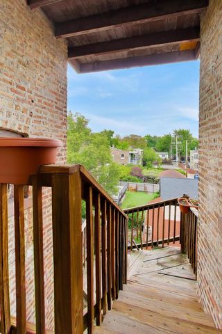 1243 W Ardmore Avenue 3, Chicago, IL 60660