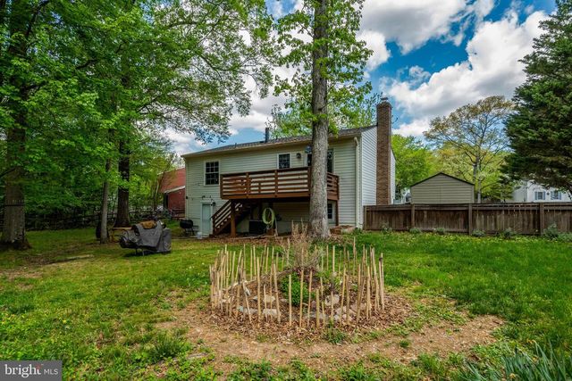 12617 GLENBROOKE WOODS DR, Herndon, VA 20171
