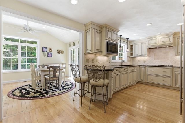 7 Parsons Lane, Billerica, MA 01821