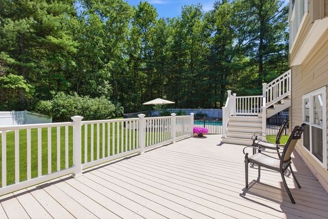 7 Parsons Lane, Billerica, MA 01821