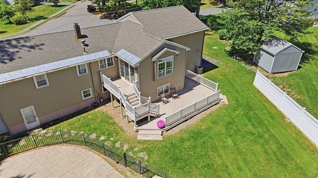 7 Parsons Lane, Billerica, MA 01821