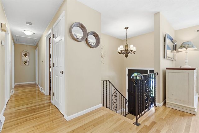 7 Parsons Lane, Billerica, MA 01821