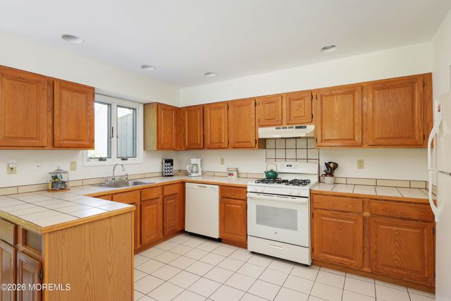 222 Marina Drive, Highlands, NJ 07732