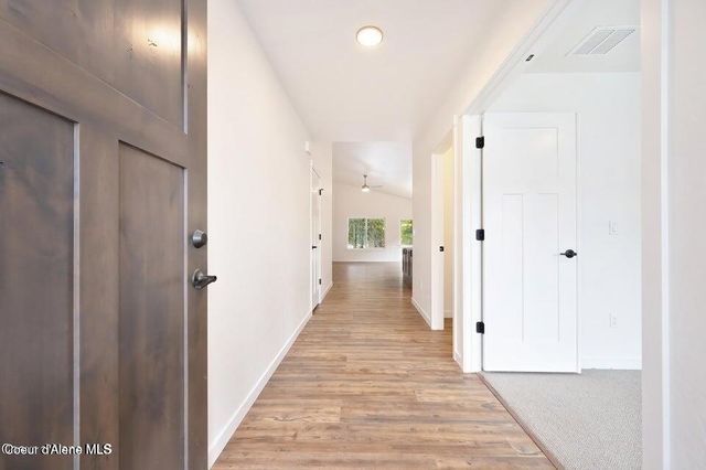 1169 Jersey St, Sandpoint, ID 83864