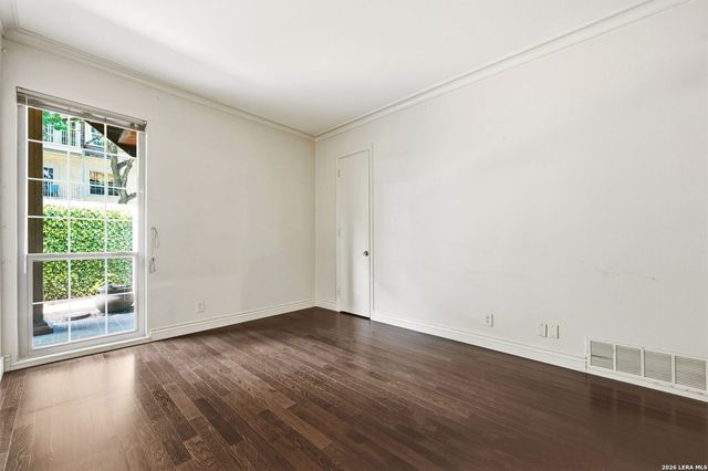 7711 Broadway Apt 7B, San Antonio, TX 78209