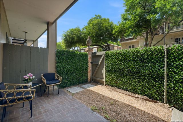 7711 Broadway Apt 7B, San Antonio, TX 78209