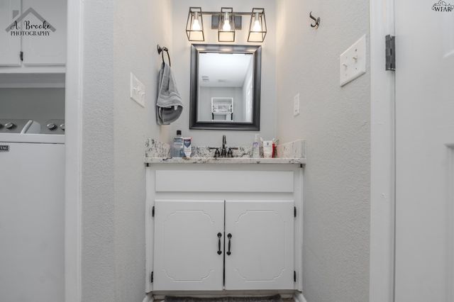4301 EDGEHILL, Wichita Falls, TX 76306