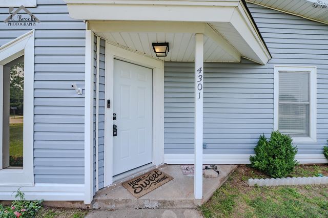 4301 EDGEHILL, Wichita Falls, TX 76306