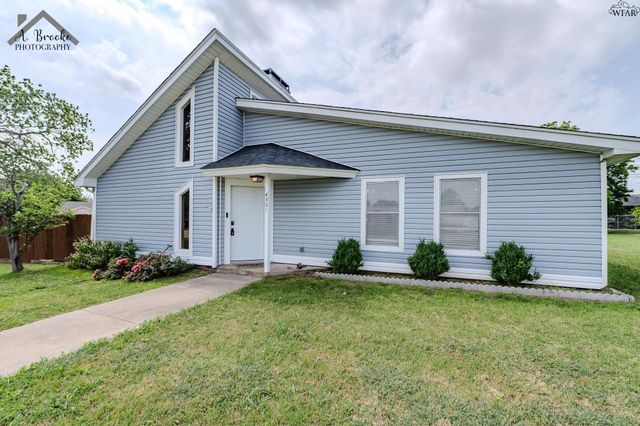 4301 EDGEHILL, Wichita Falls, TX 76306