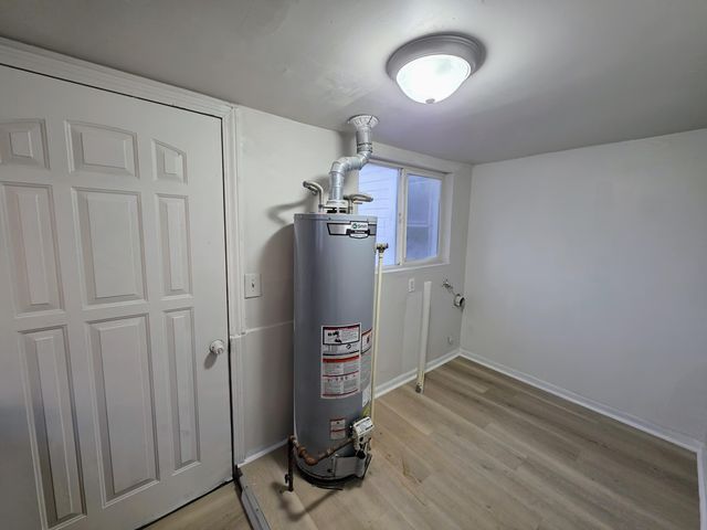 934 N National Avenue, Springfield, MO 65802