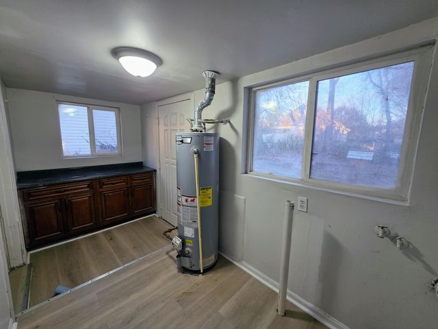 934 N National Avenue, Springfield, MO 65802