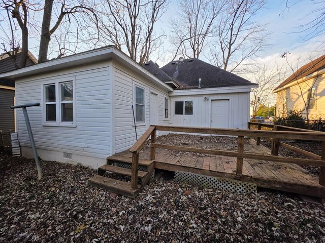 934 N National Avenue, Springfield, MO 65802