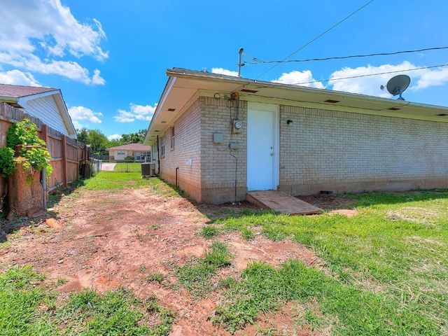 1800 N Mitchell Drive, Midwest City, OK 73110