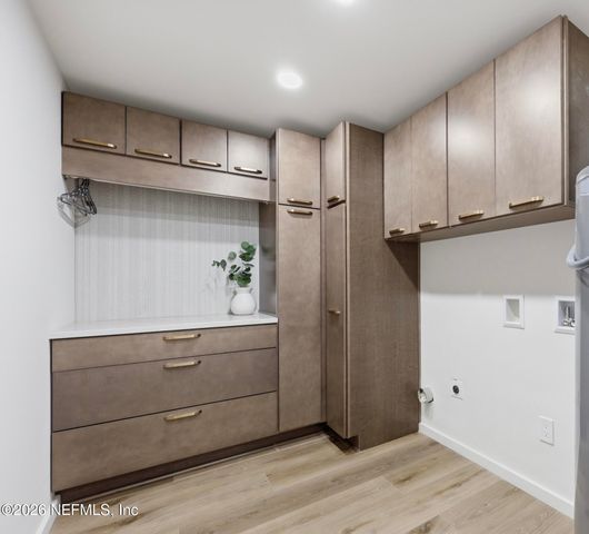 567 CRUISER Lane, Atlantic Beach, FL 32233