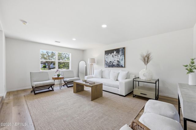 567 CRUISER Lane, Atlantic Beach, FL 32233