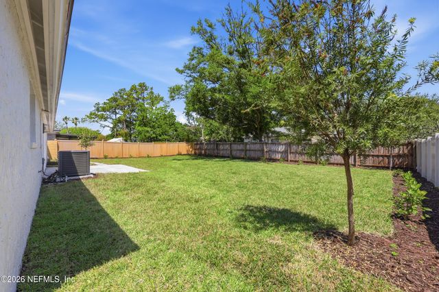 567 CRUISER Lane, Atlantic Beach, FL 32233