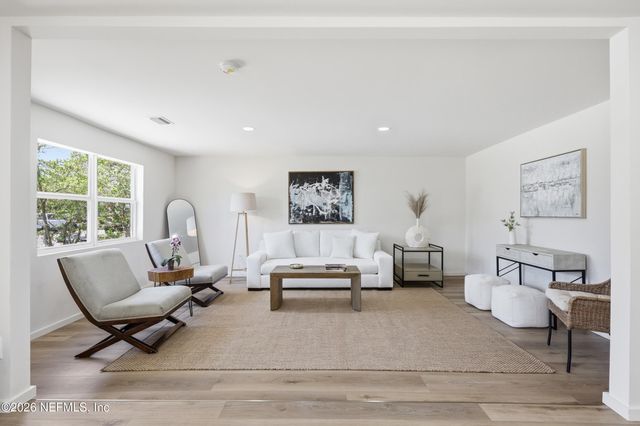 567 CRUISER Lane, Atlantic Beach, FL 32233