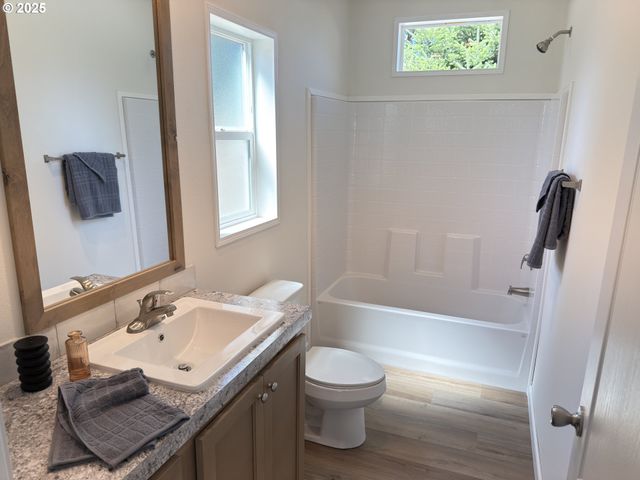 11316 Ne 28TH St 3, Vancouver, WA 98682