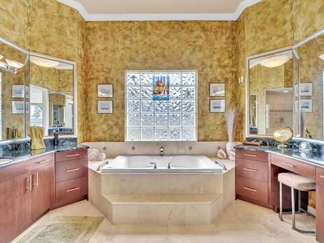 3934 Sherwood Boulevard, Delray Beach, FL 33445