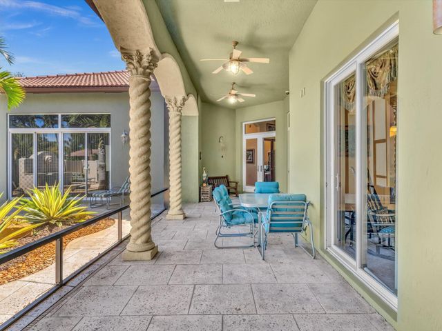 3934 Sherwood Boulevard, Delray Beach, FL 33445