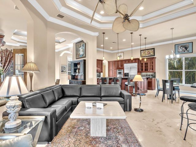 3934 Sherwood Boulevard, Delray Beach, FL 33445