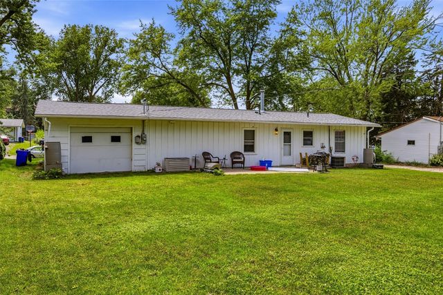 54 Oklahoma Avenue SW, Cedar Rapids, IA 52404
