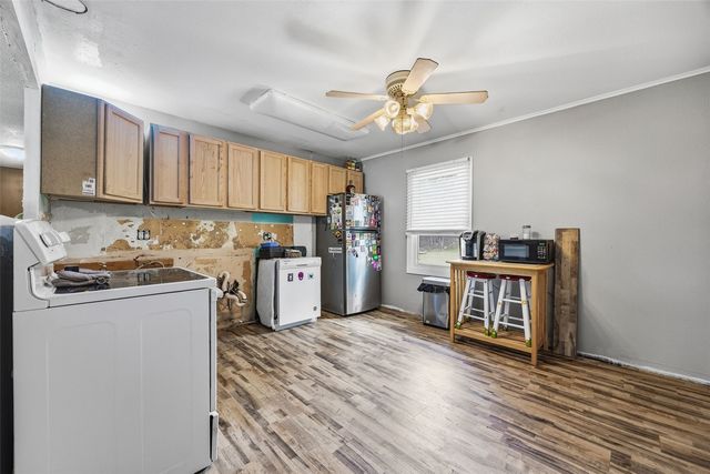 54 Oklahoma Avenue SW, Cedar Rapids, IA 52404