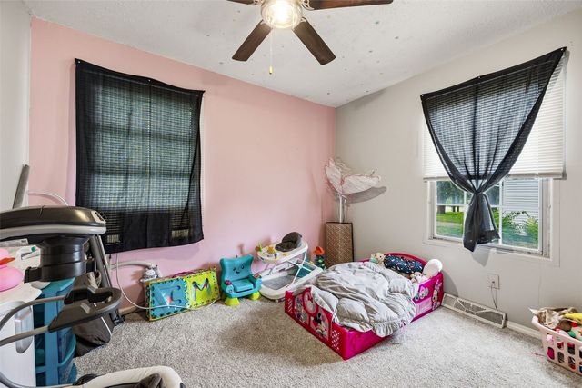 54 Oklahoma Avenue SW, Cedar Rapids, IA 52404