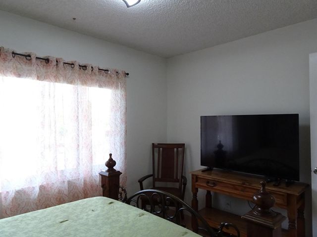 9261 Sunrise Lakes Boulevard 210, Fort Lauderdale, FL 33322