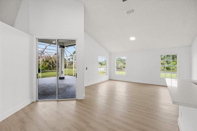 2635 SE Morningside Boulevard, Port St. Lucie, FL 34952