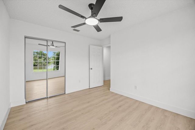 2635 SE Morningside Boulevard, Port St. Lucie, FL 34952