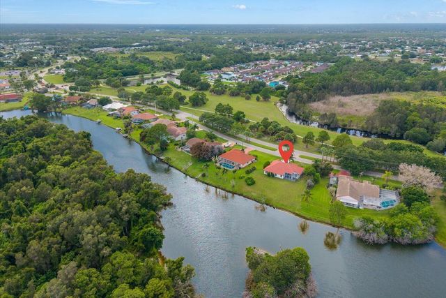 2635 SE Morningside Boulevard, Port St. Lucie, FL 34952