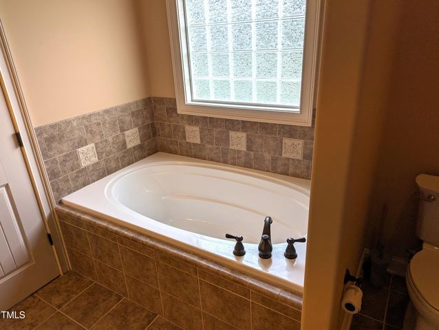 143 Claymore Drive, Clayton, NC 27527