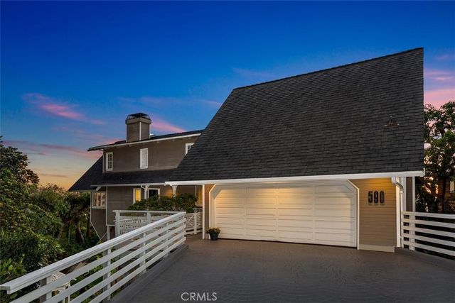 590 Diamond Street, Laguna Beach, CA 92651