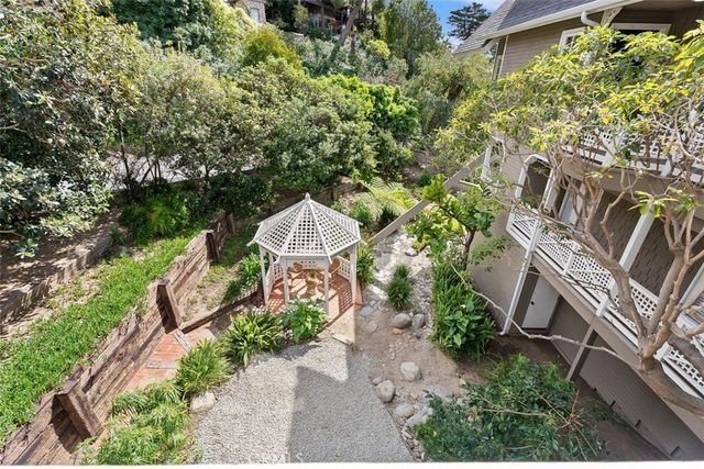 590 Diamond Street, Laguna Beach, CA 92651