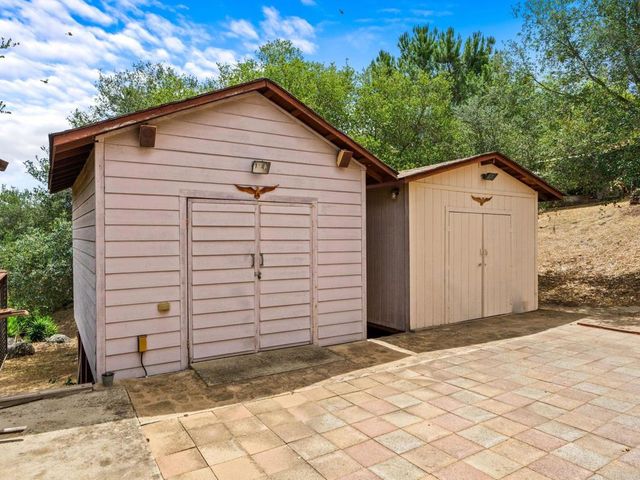 14765 Woods Valley Road, Valley Center, CA 92082