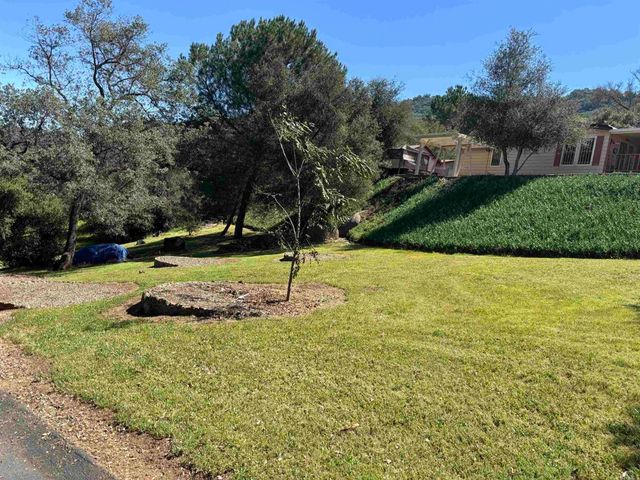 14765 Woods Valley Road, Valley Center, CA 92082