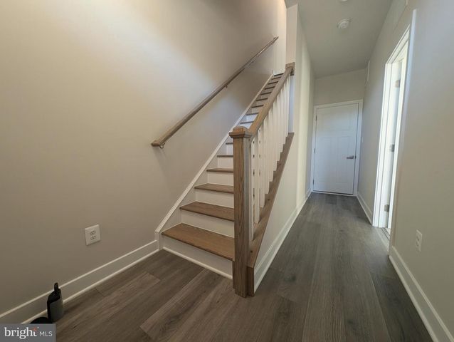 14024 SUNRISE VALLEY DR, Herndon, VA 20171