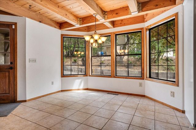 3541 Golf View Ter, Santa Rosa, CA 95405