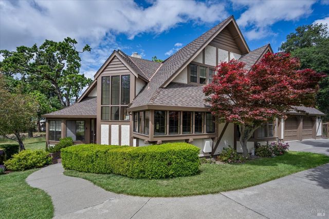 3541 Golf View Ter, Santa Rosa, CA 95405