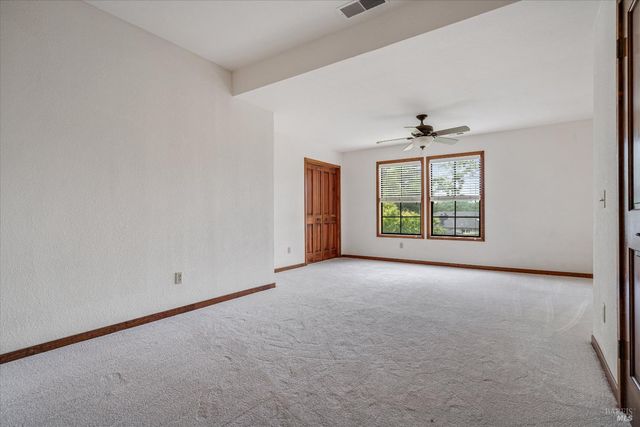 3541 Golf View Ter, Santa Rosa, CA 95405