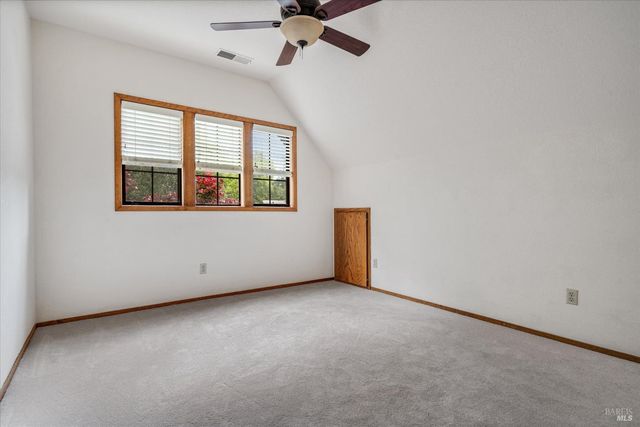 3541 Golf View Ter, Santa Rosa, CA 95405