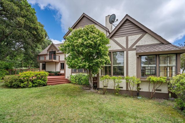 3541 Golf View Ter, Santa Rosa, CA 95405