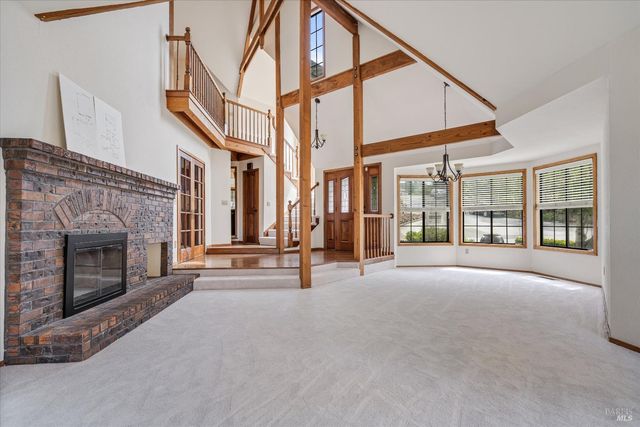 3541 Golf View Ter, Santa Rosa, CA 95405