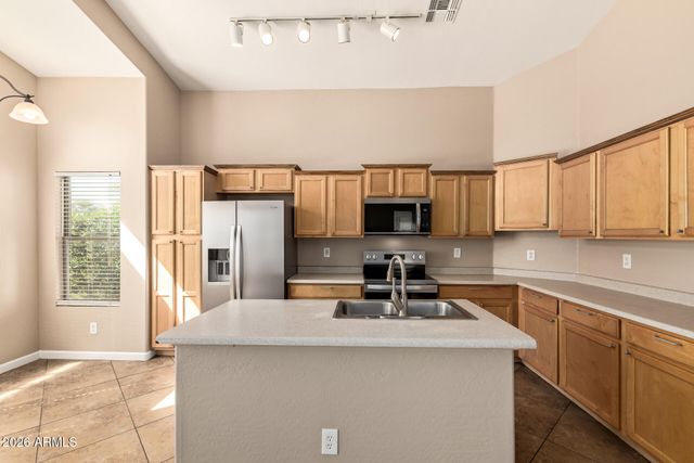 13817 W ROVEY Avenue, Litchfield Park, AZ 85340