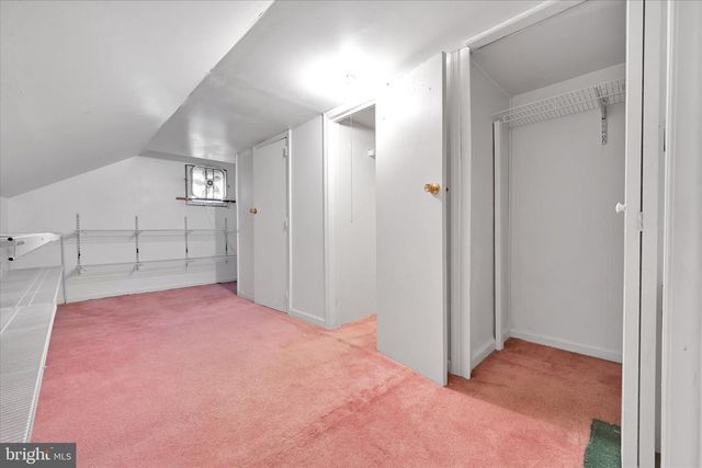 39 MANOR OAKS DR, Millersville, PA 17551