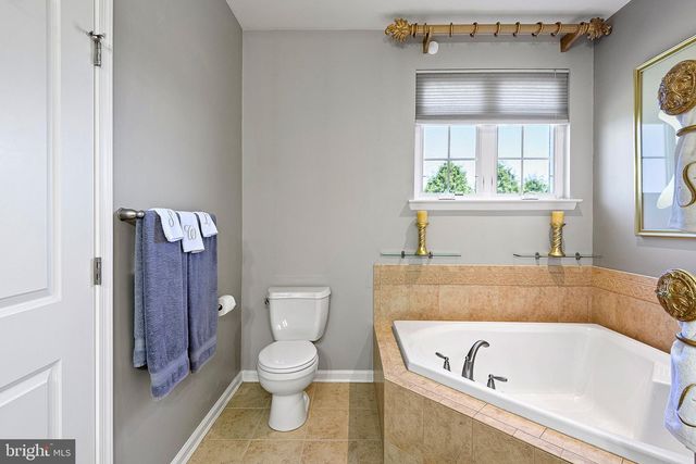 803 SYLVIA WAY, New Castle, DE 19720