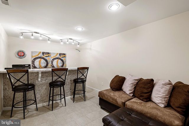 803 SYLVIA WAY, New Castle, DE 19720