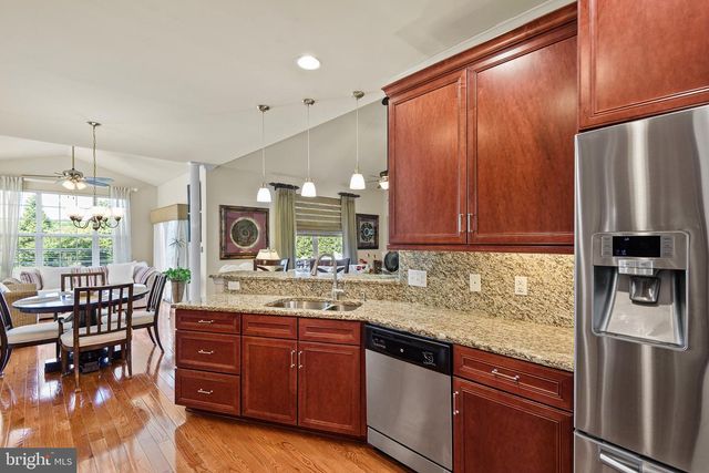 803 SYLVIA WAY, New Castle, DE 19720